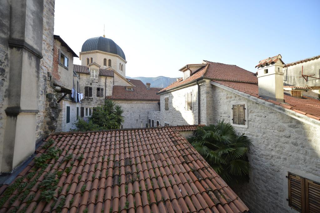 Palazzo Max And Alex Apartments Kotor Exterior photo