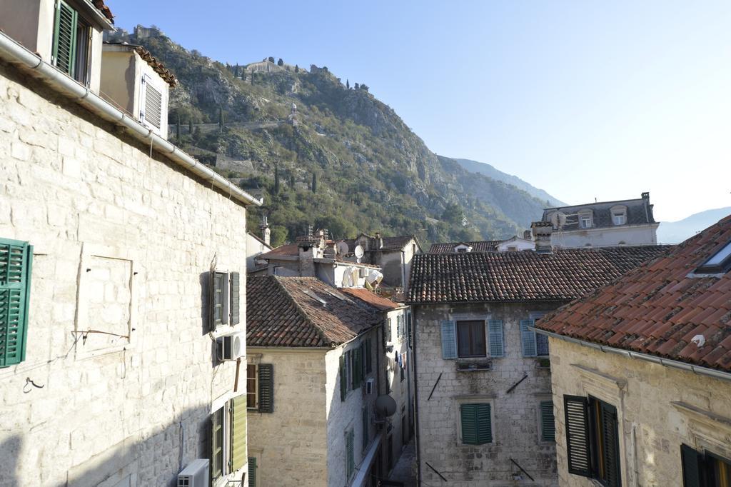 Palazzo Max And Alex Apartments Kotor Exterior photo